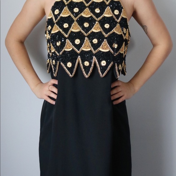 Black & gold glamorous vintage sequined gown - Picture 7 of 7